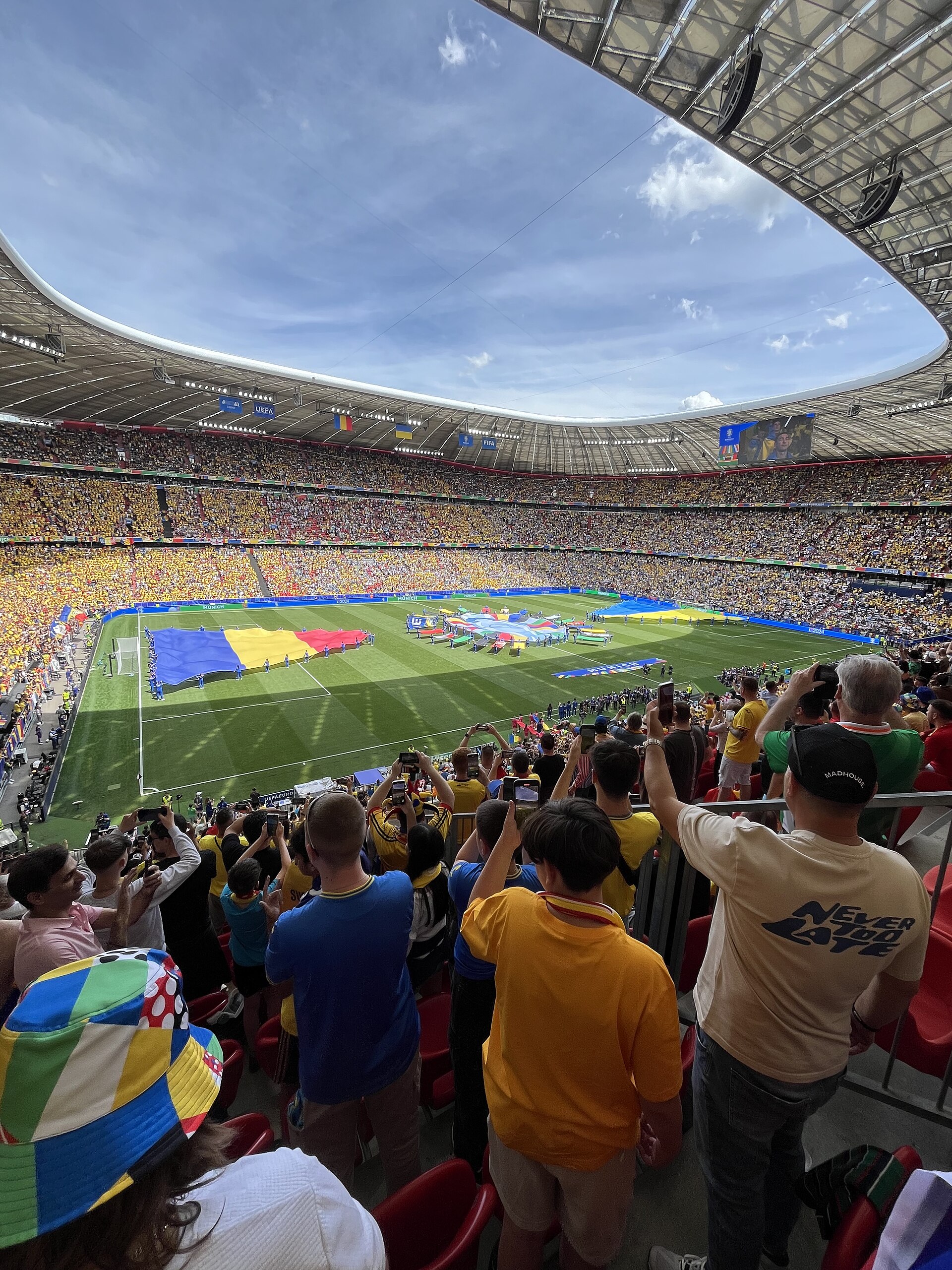 联运彩票网 — 体彩场景配图（资料示意） · 影像示意 2